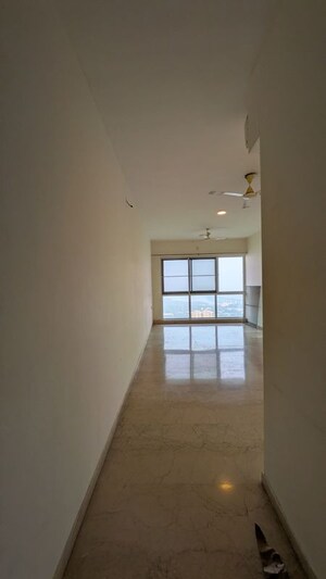 2 BHK Apartment For Rent in Piramal Aranya, Byculla