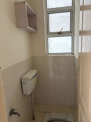 Bathroom in 3.5 BHK Apartment at Bestech Park View Residency, Sector 3 – for Rent