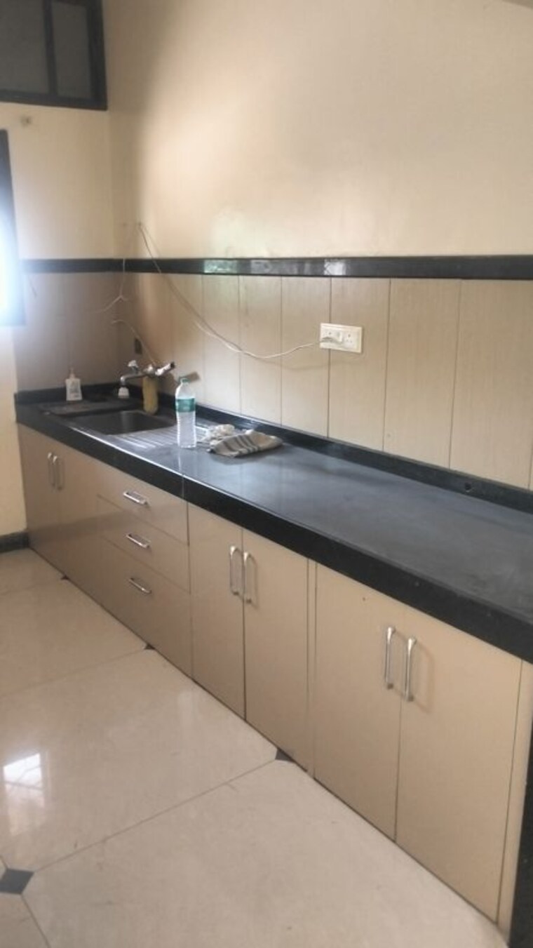 Kitchen, pleasant-park 1 Bedroom 560 Sq.Ft. Apartment In Wanowrie Pune 10775790