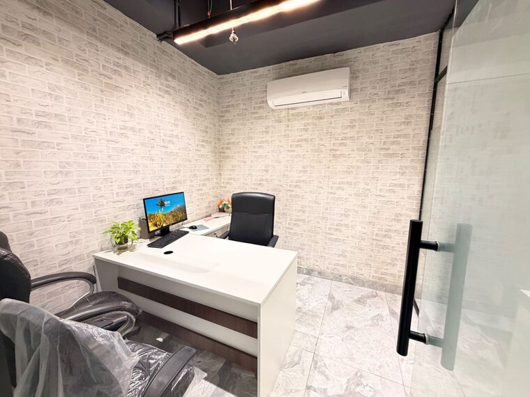 Team Area, netaji subhash place Commercial Office Space 1275 Sq.Ft. In Netaji Subhash Place Delhi 10775802