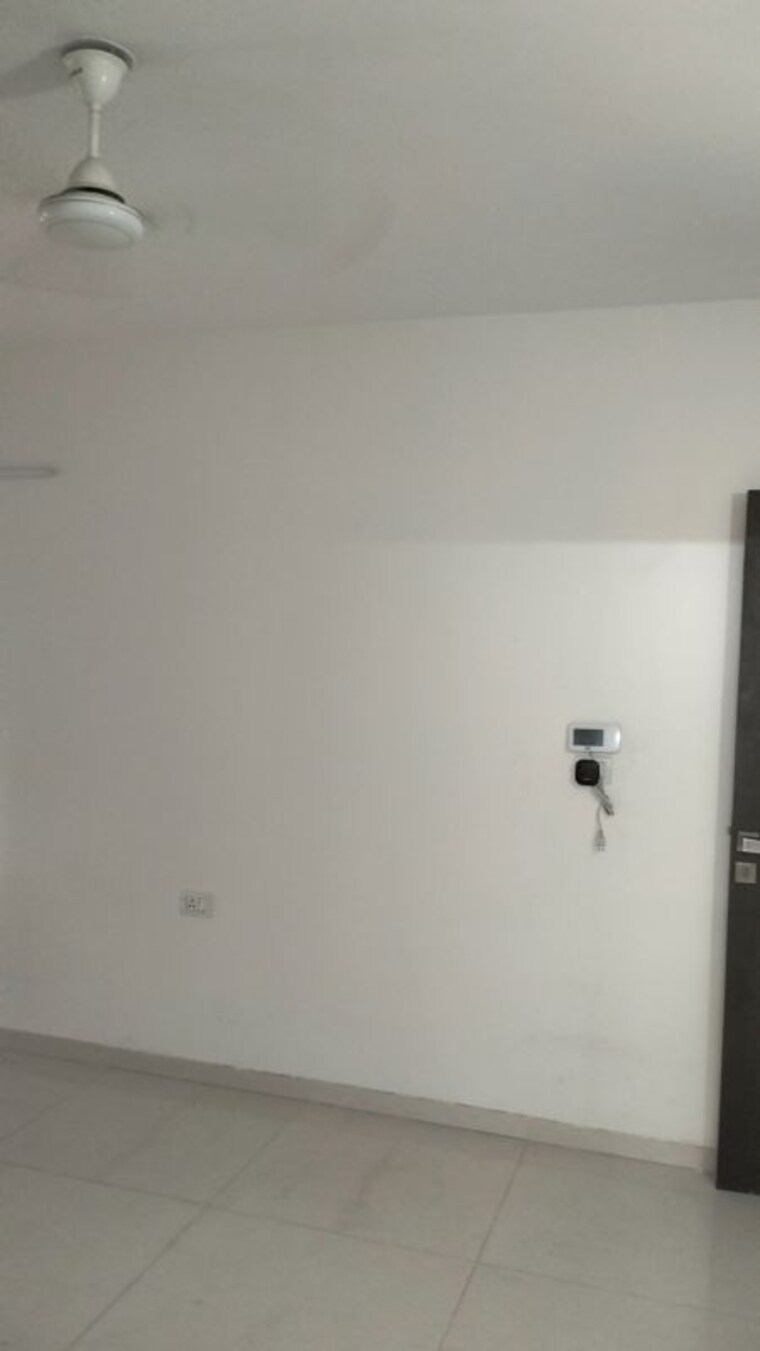 Room, sunshree-society 3 Bedroom 1500 Sq.Ft. Apartment In Kondhwa Pune 10775814