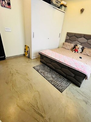 Bedroom in 3 BHK Builder Floor at Palam Vihar – for Rent