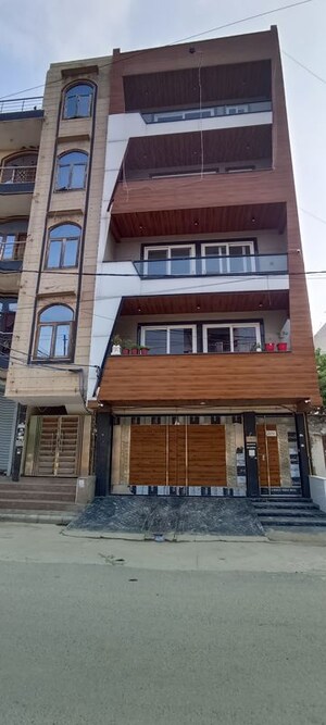  Builder Floor – Exterior View View at Rohini - for Sale