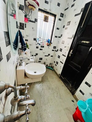 Team Area in 3 BHK Independent House at Palam Vihar – for Rent