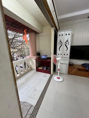 Furnished Amenities in 2 BHK Apartment at Joy Rising, Kharghar – for Sale