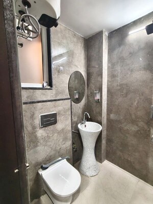 Bathroom in 1 BHK Builder Floor at Sector 42 – for Rent