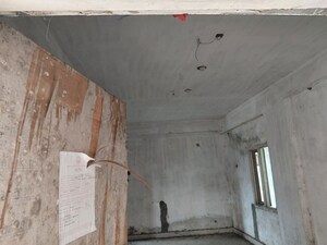 Room in  Apartment at Visakhapatnam Port – for Sale
