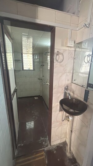 Team Area in 1 BHK Apartment at Mukti CHS, Santacruz East – for Rent