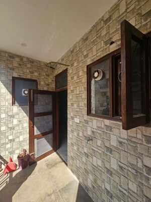Kitchen in 3 BHK Apartment at Shiva Motia Huys, Pir Machalla – for Rent