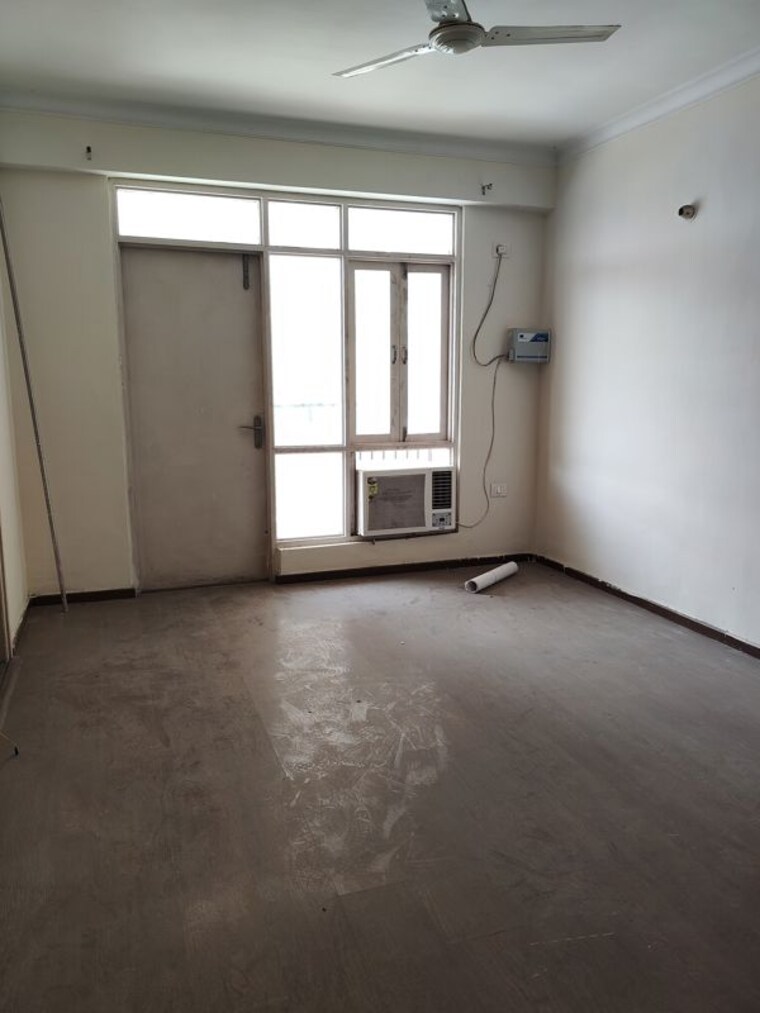 Room, pareena-express-heights 3.5 Bedroom 2000 Sq.Ft. Apartment In Sector 99 Gurgaon 10775870