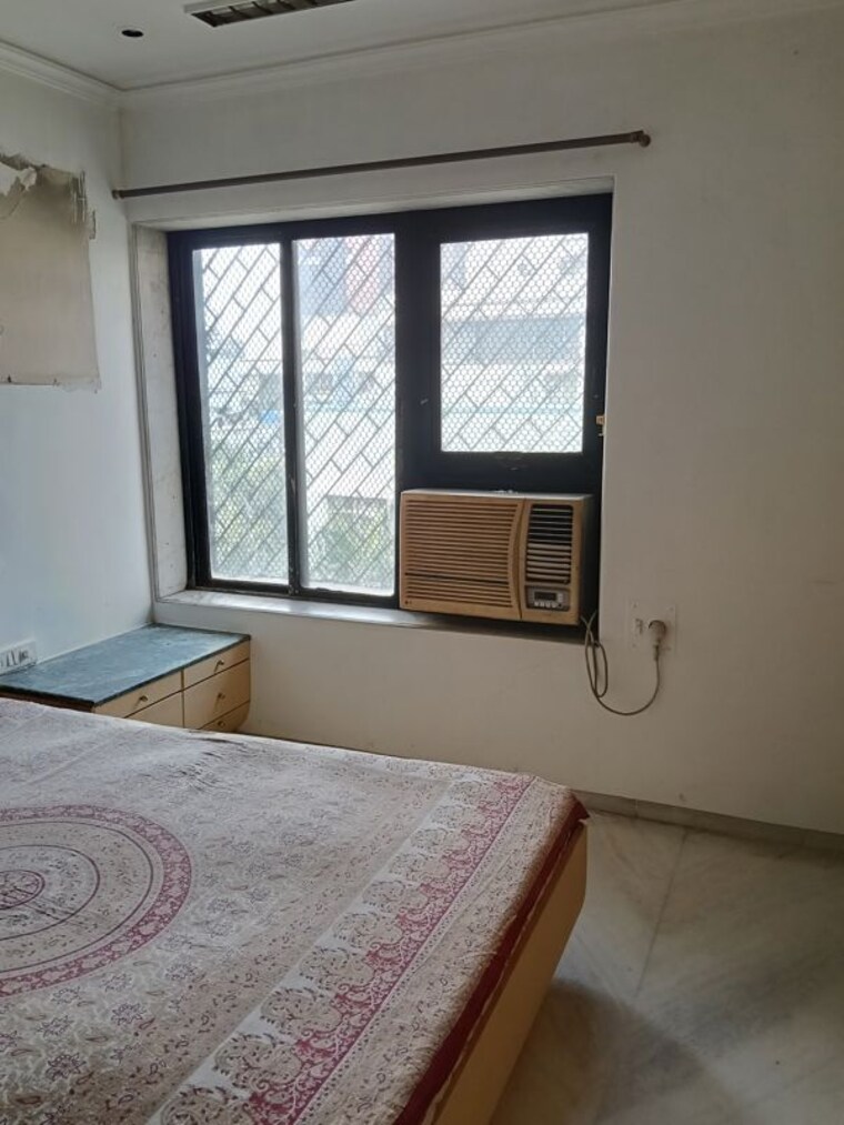 Room, exclusive-apartment 2 Bedroom 720 Sq.Ft. Apartment In Santacruz West Mumbai 10775914