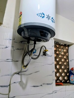 Team Area in 1 RK Apartment at Sector 16b Dwarka – for Rent