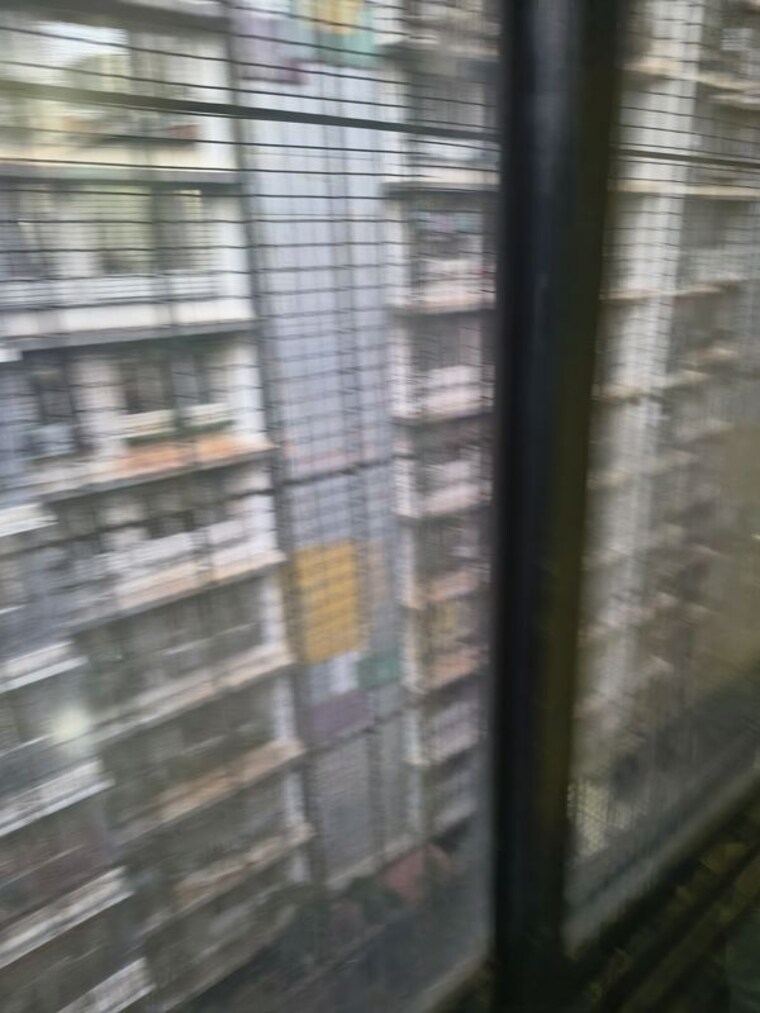 Balcony, kurla east 1 RK 250 Sq.Ft. Apartment In Kurla East Mumbai 10775945