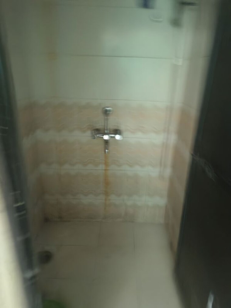 undefined, kurla east 1 RK 250 Sq.Ft. Apartment In Kurla East Mumbai 10775945