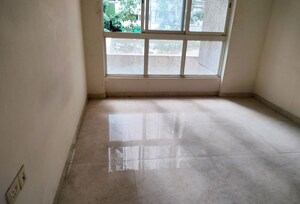 Room in  Apartment at Balkum Pada – for Sale