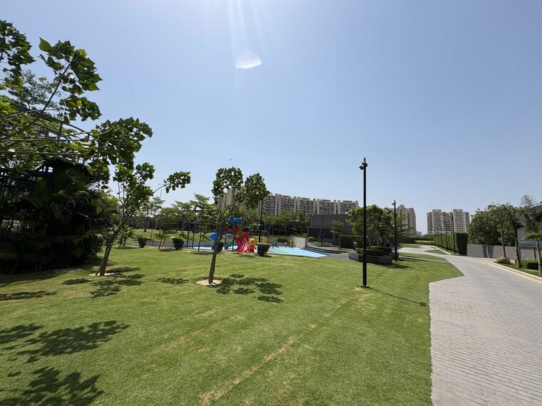 Garden, godrej-air-sector-85 2 Bedroom 1406 Sq.Ft. Apartment In Sector 85 Gurgaon 10775970