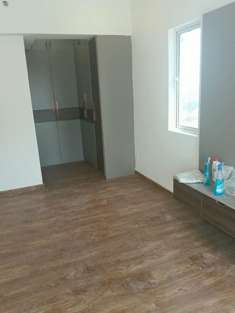 Room, godrej-air-sector-85 3 Bedroom 1829 Sq.Ft. Apartment In Sector 85 Gurgaon 10775984