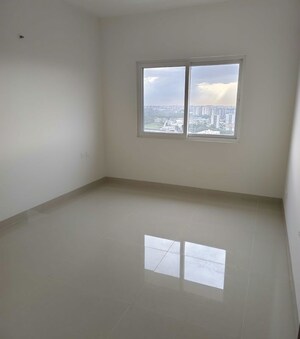 Room in 2 BHK Apartment at Adarsh Park Heights, Varthur Road – for Sale