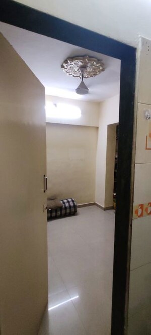 1 BHK Apartment For Rent in Kurla West