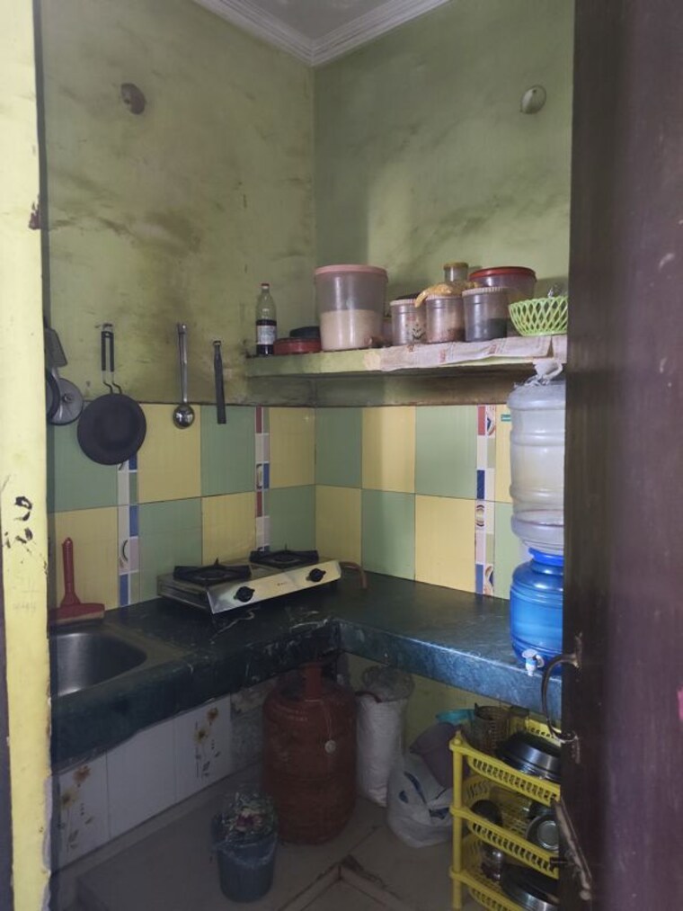 Kitchen, gamma ii greater noida 3 Bedroom 72 Sq.Yd. Independent House In Gamma Ii Greater Noida Greater Noida 10776070