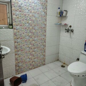 Bathroom in 3 BHK Apartment at Gardenia Gateway, Sector 75 – for Rent