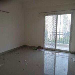 Room in 3 BHK Apartment at Gardenia Gateway, Sector 75 – for Rent