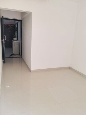 Room in 1 BHK Apartment at UK Iridium, Kandivali East – for Rent