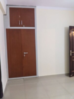 Room in 3 BHK Apartment at Aims Golf City, Sector 75 – for Rent