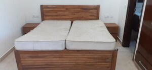 3 BHK Builder Floor For Rent in South Extension