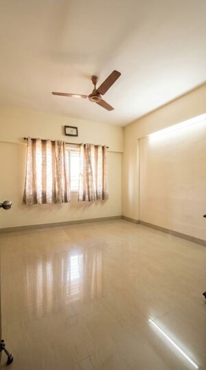 Room in 2 BHK Apartment at Salarpuria H And M Royal, Kondhwa – for Sale