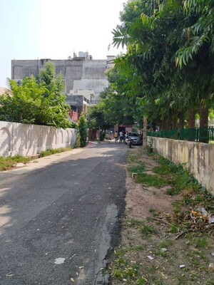   Plot at Gomti Nagar – for Sale
