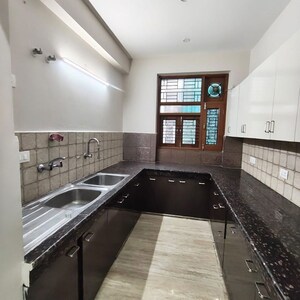 Kitchen in 2 BHK Builder Floor at Sector 40 – for Rent