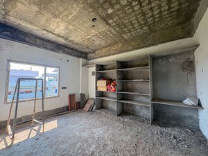 Room in  Apartment at Wyra – for Sale