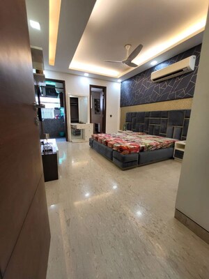 Parking in 3 BHK Builder Floor at Greater Kailash I – for Rent