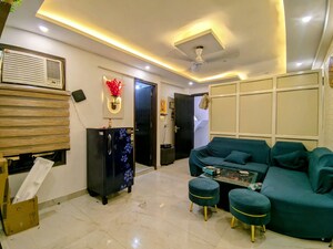 Living Room in 2 BHK Builder Floor at Saket – for Rent
