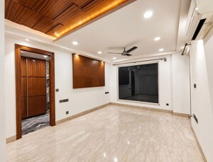 3 BHK Builder Floor For Rent in Defence Colony