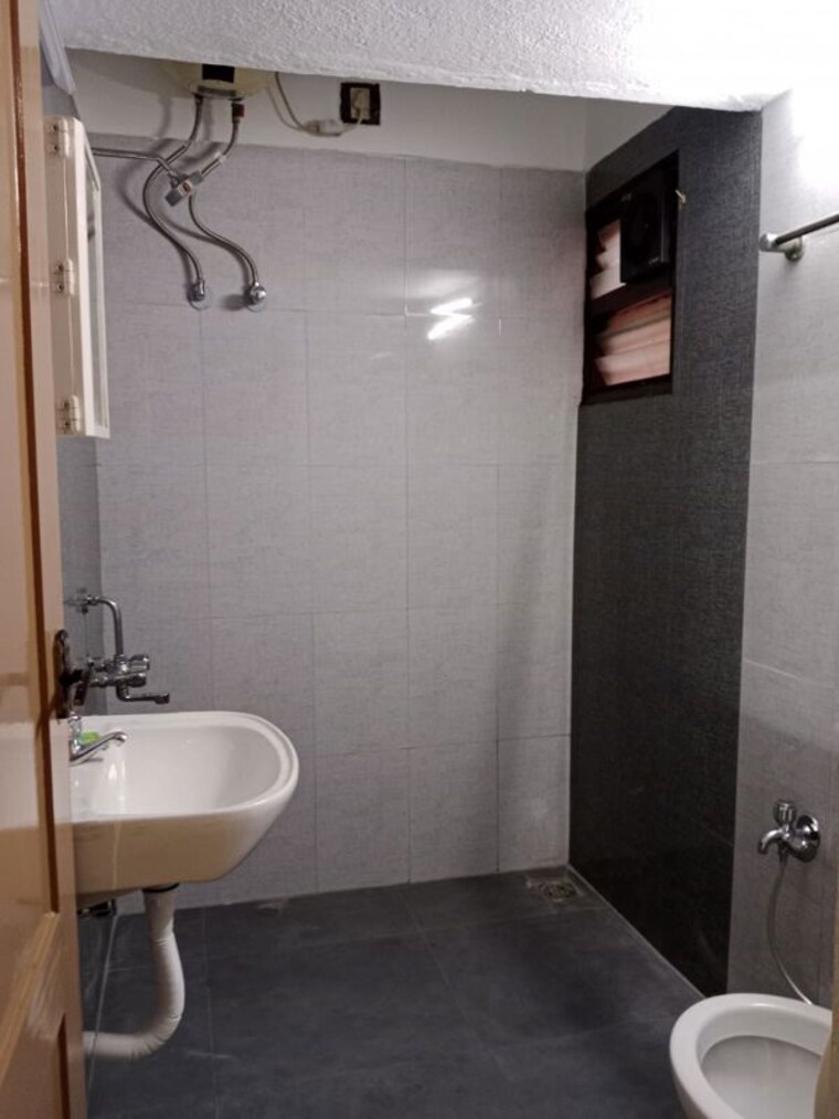 Bathroom, adyar 3 Bedroom 1665 Sq.Ft. Independent House In Adyar Chennai 10776542