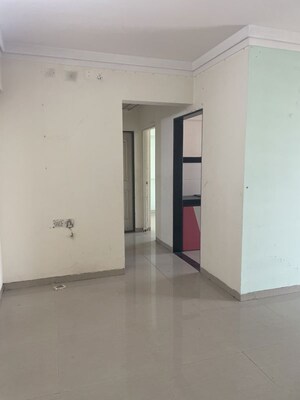2 BHK Apartment – Entrance View at Chheda Heights, Bhandup West - for Rent