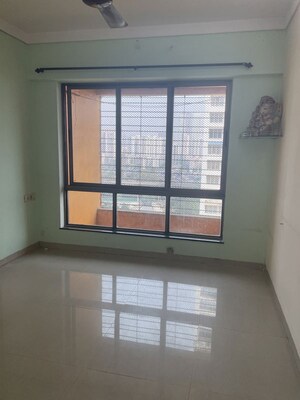 Room in 2 BHK Apartment at Chheda Heights, Bhandup West – for Rent