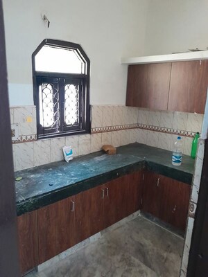 Kitchen in 2 BHK Builder Floor at Rohini Sector 16 – for Rent