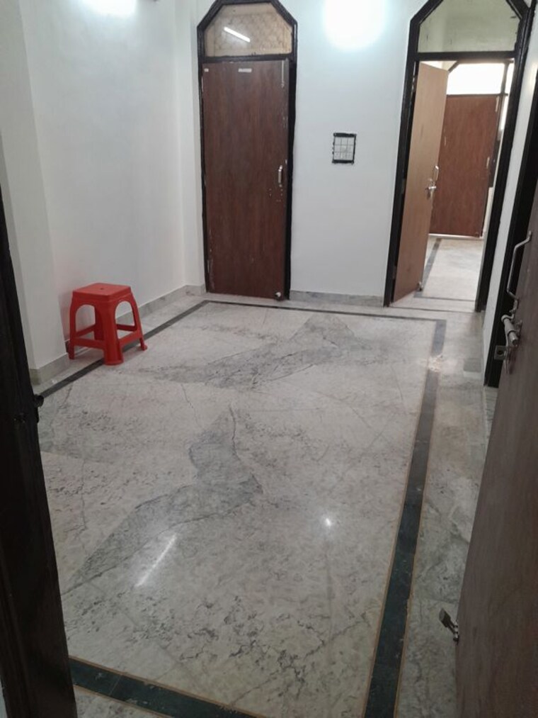undefined, rohini sector 16 2 Bedroom 85 Sq.Yd. Builder Floor In Rohini Sector 16 Delhi 10776558