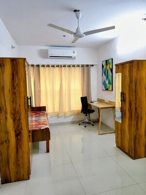 Living Room in  Pg at Goregaon East – for Rent