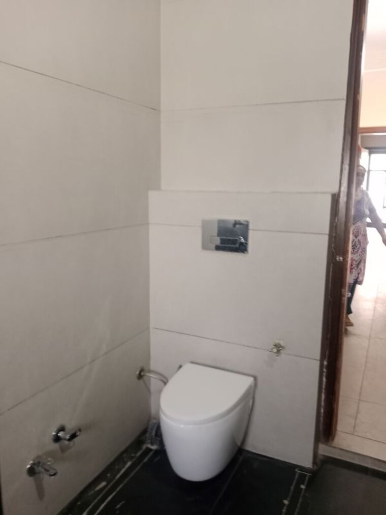 Bathroom, sector 18 3 Bedroom 1902 Sq.Ft. Builder Floor In Sector 18 Panipat 10776611