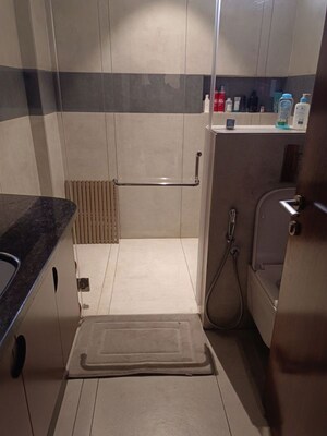 Bathroom in 4 BHK Builder Floor at Jubilee Hills – for Rent