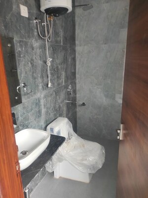 Attached Bathroom in 2 BHK Builder Floor at Sector 57 – for Rent