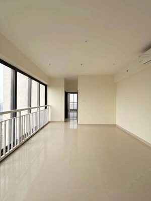 Room in 2 BHK Apartment at Dynamix Divum, Malad East – for Rent