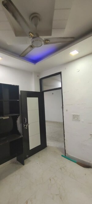 Kitchen in 2 BHK Builder Floor at Dwarka Mor – for Rent