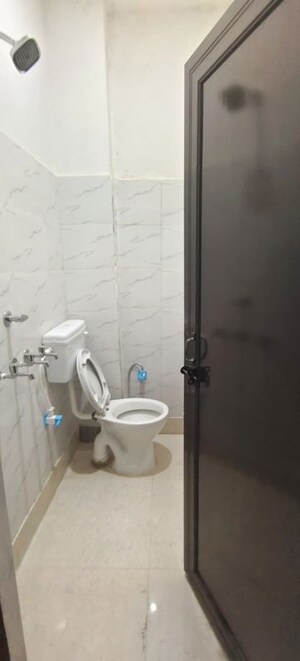 Bathroom in 1 BHK Builder Floor at Dwarka Mor – for Rent