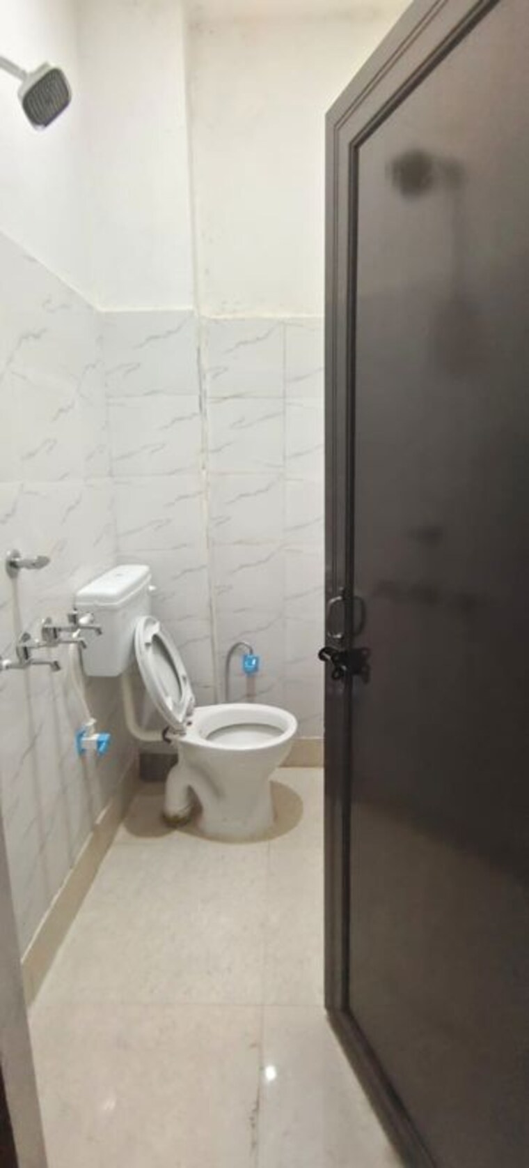 Bathroom, dwarka mor 1 Bedroom 450 Sq.Ft. Builder Floor In Dwarka Mor Delhi 10776622