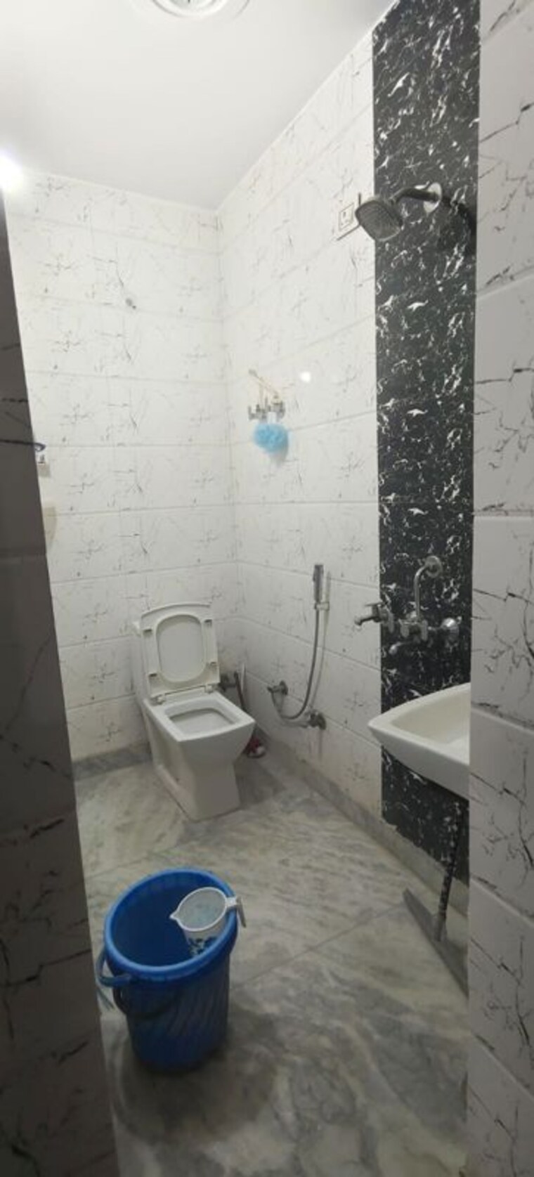 Bathroom, dwarka mor 2 Bedroom 550 Sq.Ft. Builder Floor In Dwarka Mor Delhi 10776623